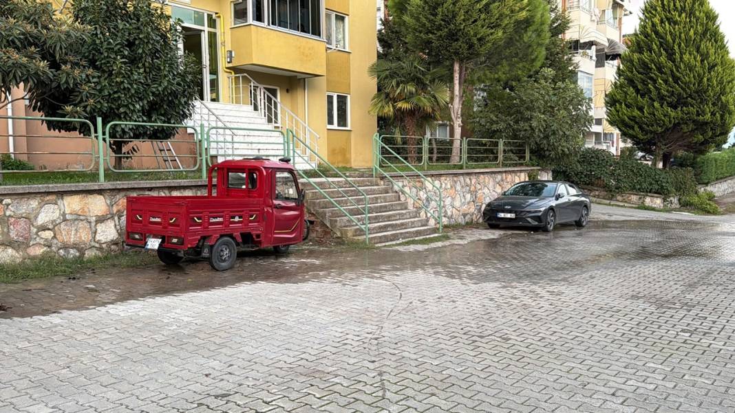 Komşusu tarafından silahla vurularak öldürüldü! 3